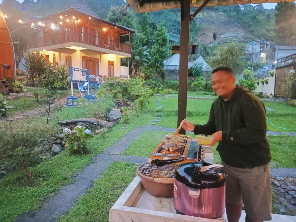 Wooden House Paseban Villa Bogor Ngoại thất bức ảnh